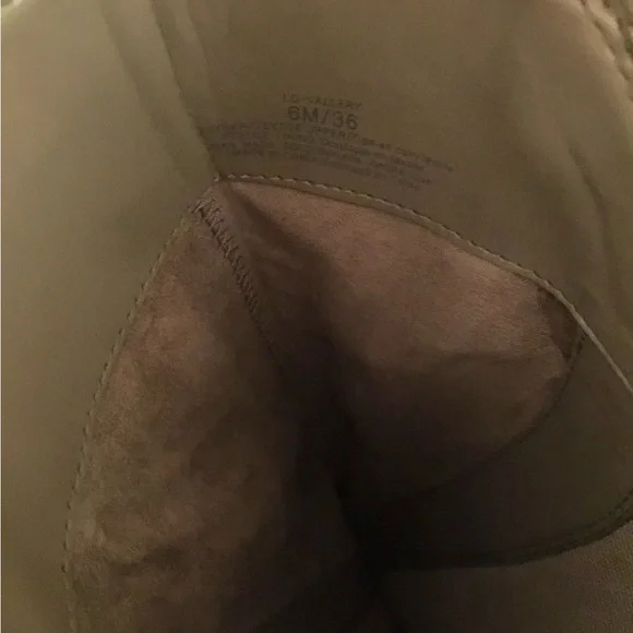 Louise Et Cie Vallery Gore-Panneled Grey Gravel Boots Size 6M / 36 $239 - Picture 10 of 12